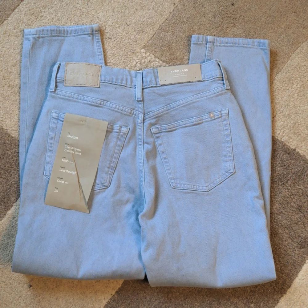 EVERLANE The Original Cheeky® Jean - Picture 10 of 12